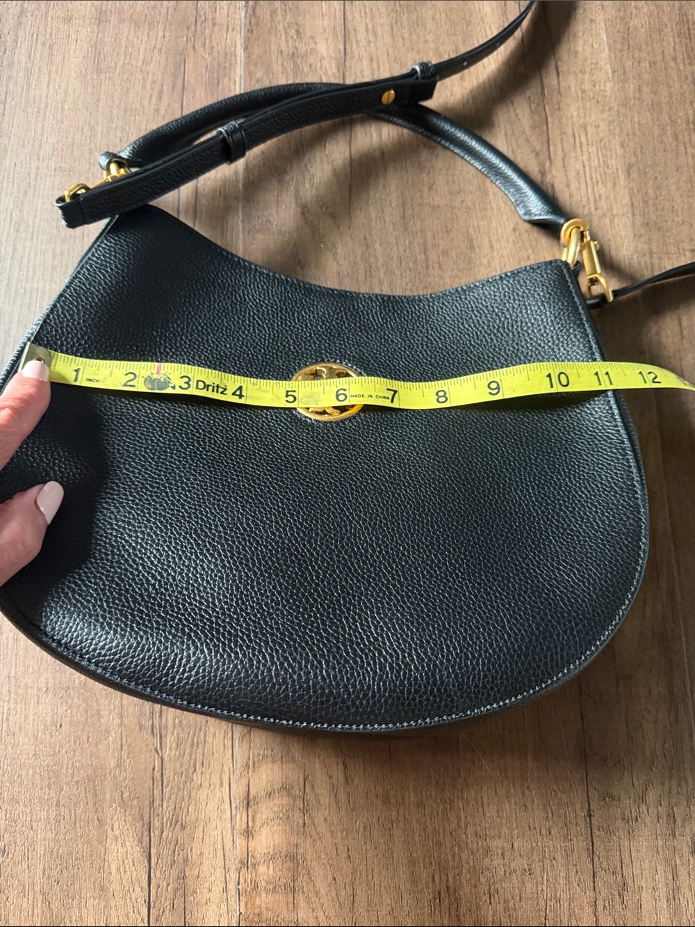 Tory Burch Black Pebbled Leather Hobo with Gold Logo - Picture 12 of 14